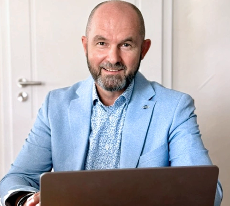 Wolfgang Eifel Vorstand